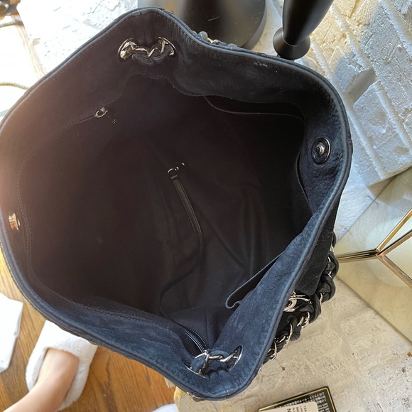 Chanel ultimate stitch hobo - Picture 8 of 12